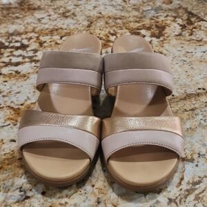 Dansko Theresa Blush and Gold Women's Sandals US 10 Euro 41